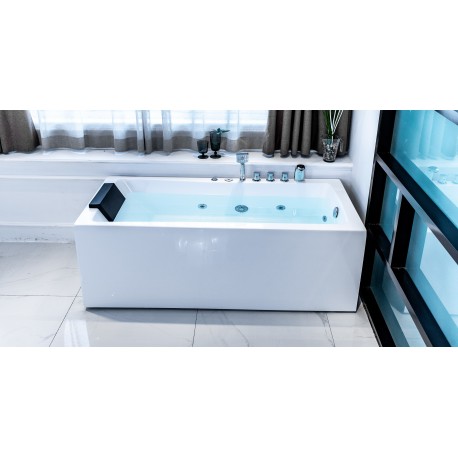 Majeste, Whirlpool and therapeutic bath right position